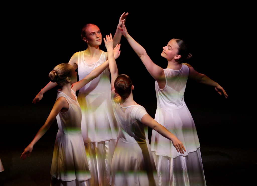 Ballettdansere i elegant positur